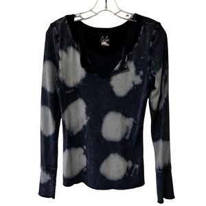 Vintage City Lights Tye Dye Velvet Detail  V Henley style ling sleeve shirt blue